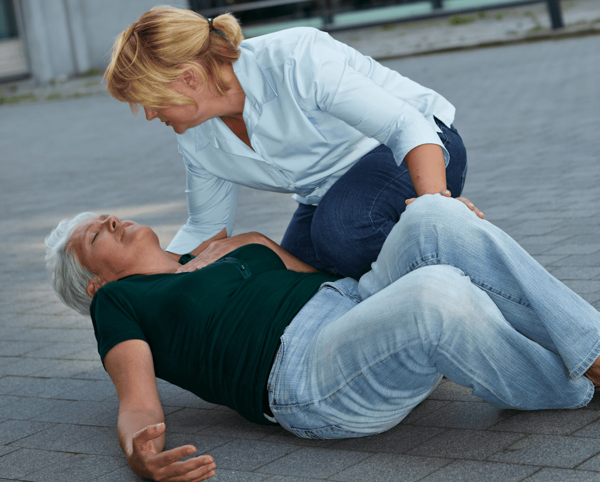 What to do if someone has a seizure in public